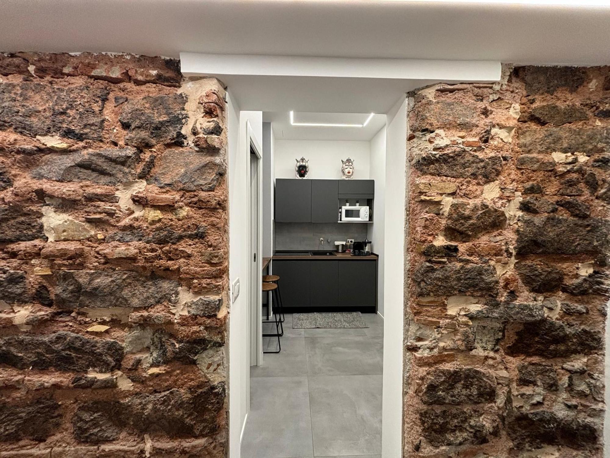 Caronda52 Apartment Catania Bagian luar foto